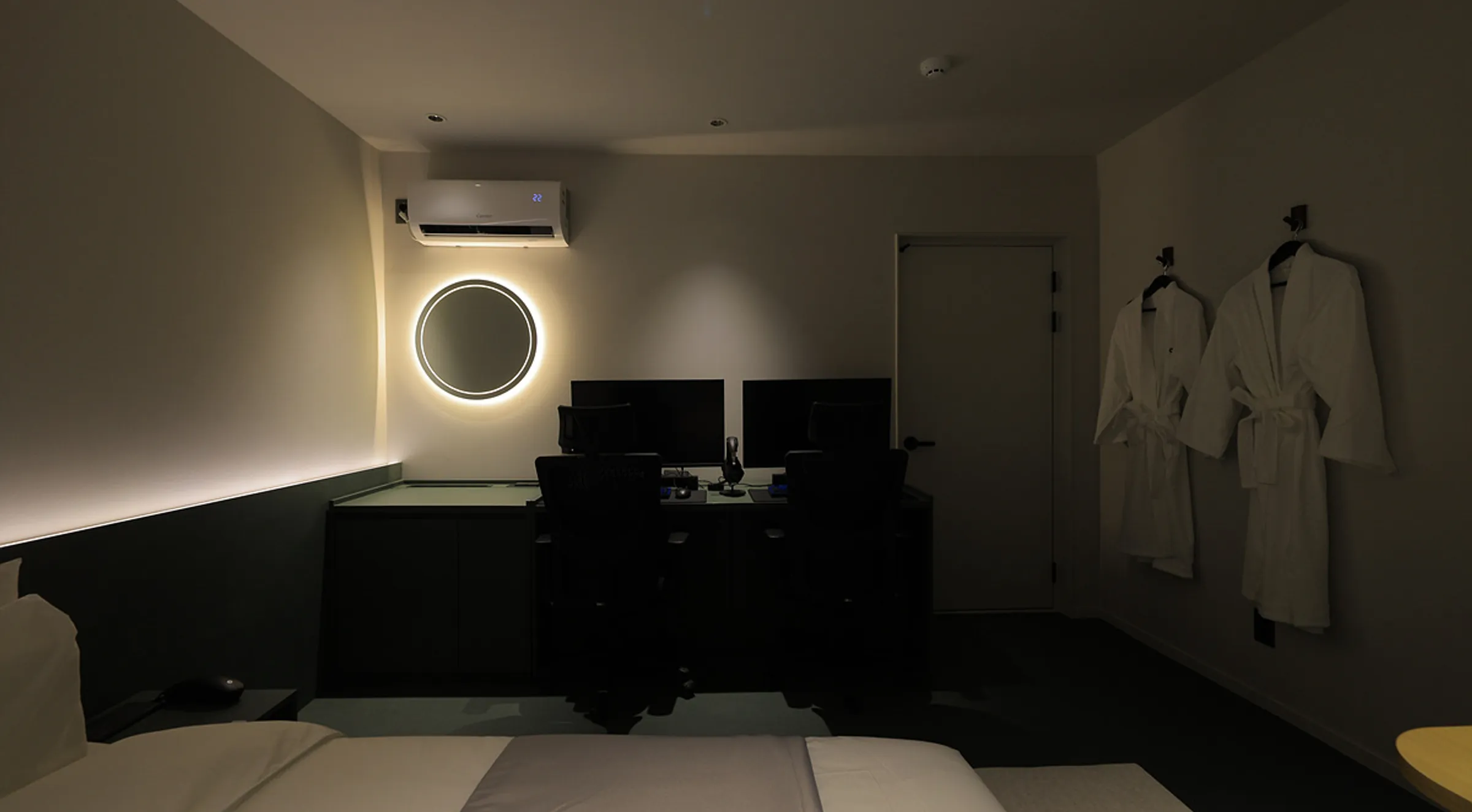 아늑 울산 삼산점 게이밍 PC룸 — 고사양 PC 2대